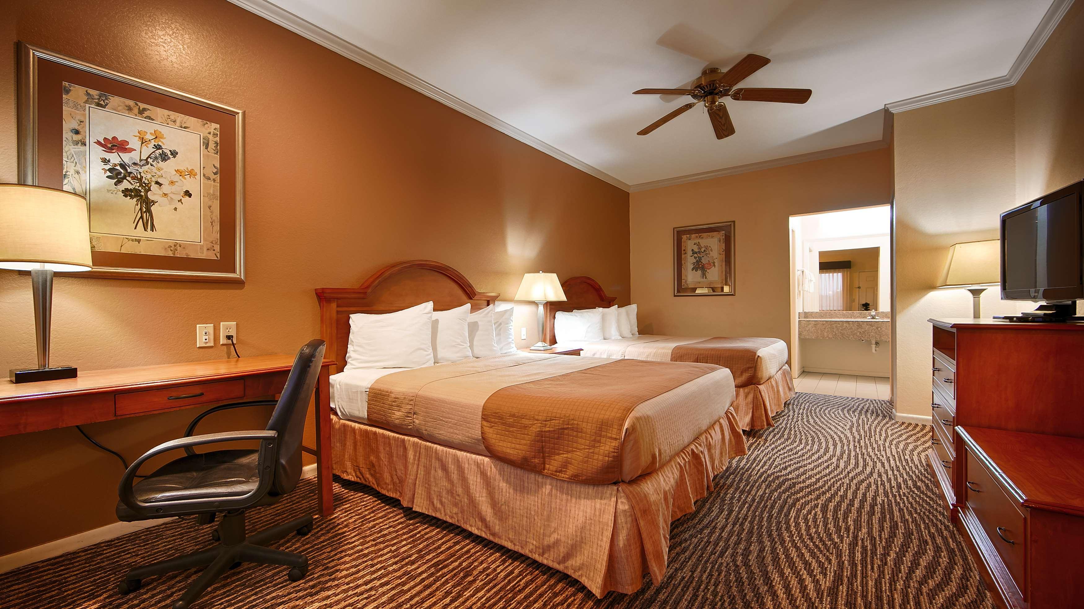 Western Hotel 3*