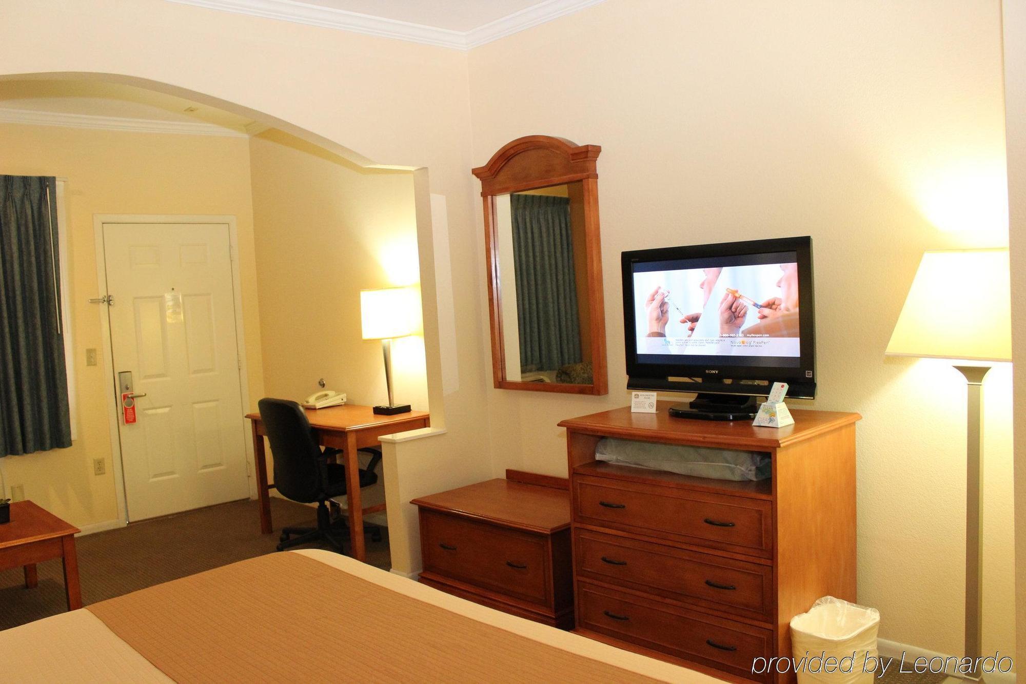 Hotel Of 3*