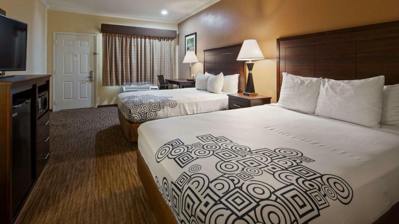Hotel Of 3*